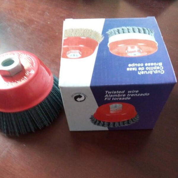 Nice Surface Nylon Filament Cup Brush / Abrasive Nylon Brush With M10*1