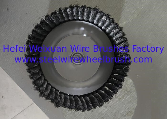 Safety Supporting New Style 150mm Knotted Cup Brush for Cleaning Metal Surface supplier