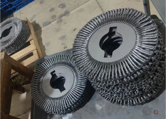 80 Knot Cutback Brush 350mm OD Large Twisted Knot Wire Brush Wheel supplier