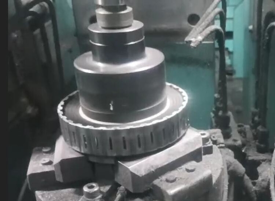 106mm Stainless Steel Wire Ring Brushes with Keyseat for Industrial Deburring supplier